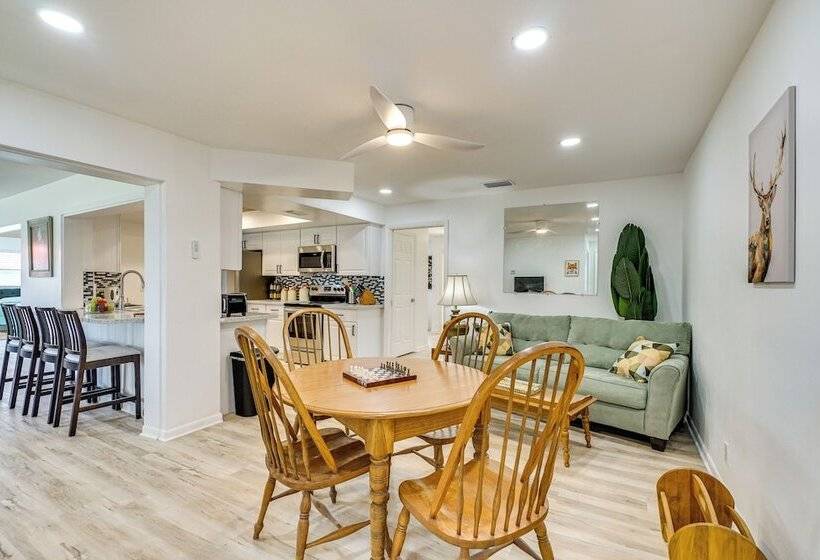 Canal Front Lake Placid Home W/ Boat Dock & Lift!