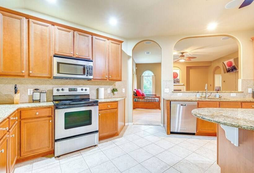 Cedar Park Home W/ Outdoor Oasis 5 Mi To Lake!