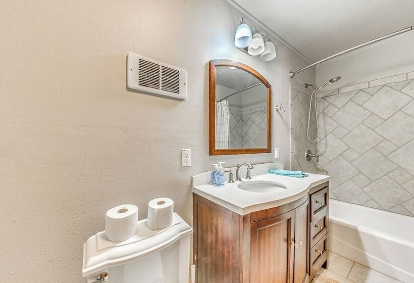 Central Cloudcroft Retreat W/ Wood Burning Stove!