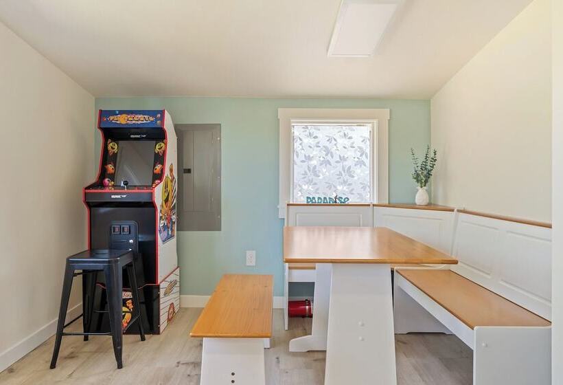 1/2 Mi To Ocean: Copalis Beach Hideaway!