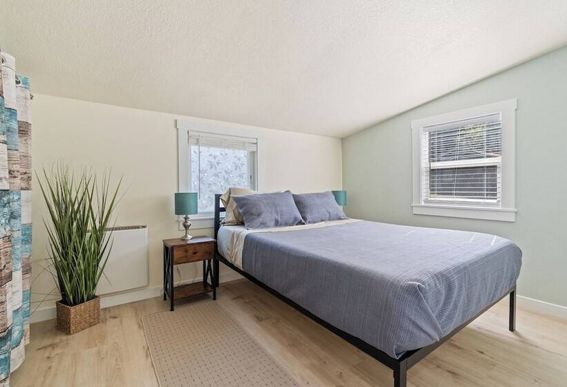 1/2 Mi To Ocean: Copalis Beach Hideaway!