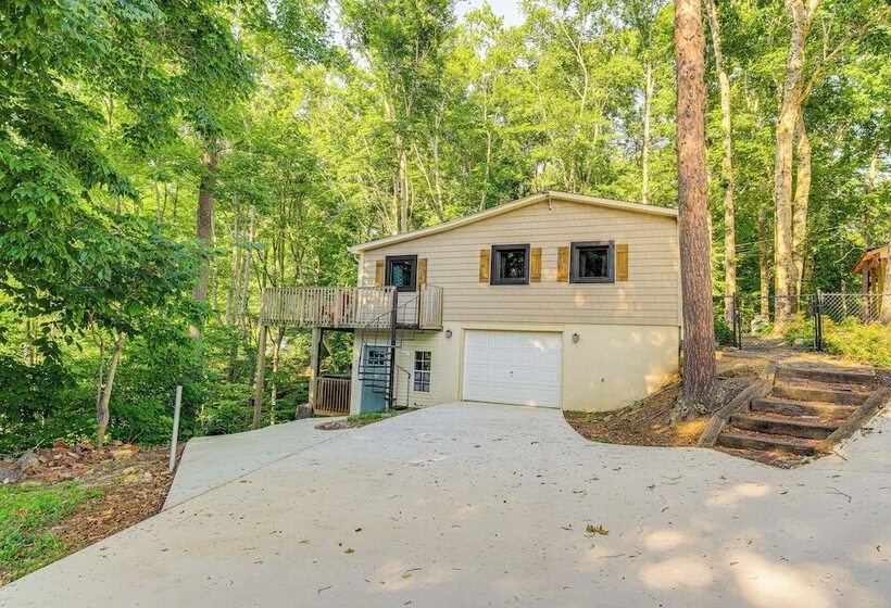 Dandridge Home On Douglas Lake W/ Hot Tub & Dock!