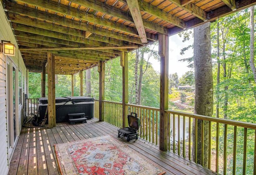 Dandridge Home On Douglas Lake W/ Hot Tub & Dock!