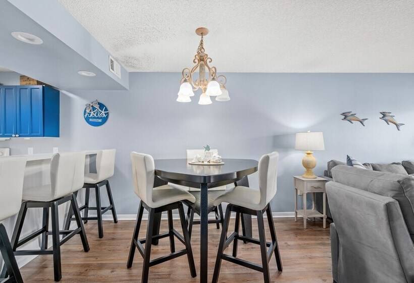 Lazy Lagoon By Avantstay Pool + Resort Access