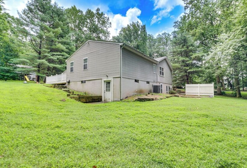 Family Friendly Home W/ Grill: 15 Mi To Baltimore!