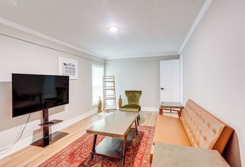 Fully Renovated Home ~ 1 Mi To Downtown Hammond!