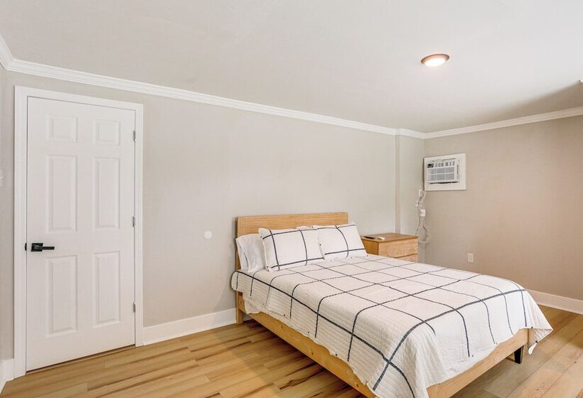 Fully Renovated Home ~ 1 Mi To Downtown Hammond!