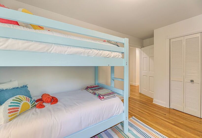 Waterfront Home W/ Screened Porch & Boat Access