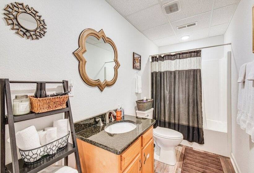 Hiawassee Hideaway: Hot Tub, Lake & Mountain Views