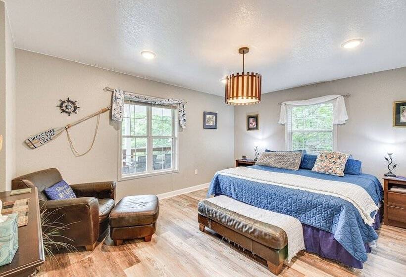 Hiawassee Hideaway: Hot Tub, Lake & Mountain Views