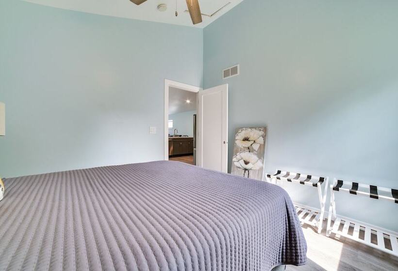 Higgins Lake Barndominium W/ Boat Parking!