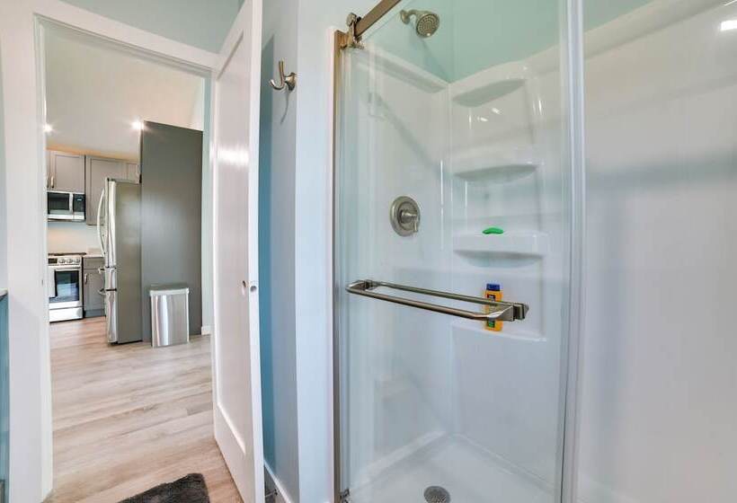 Higgins Lake Barndominium W/ Boat Parking!