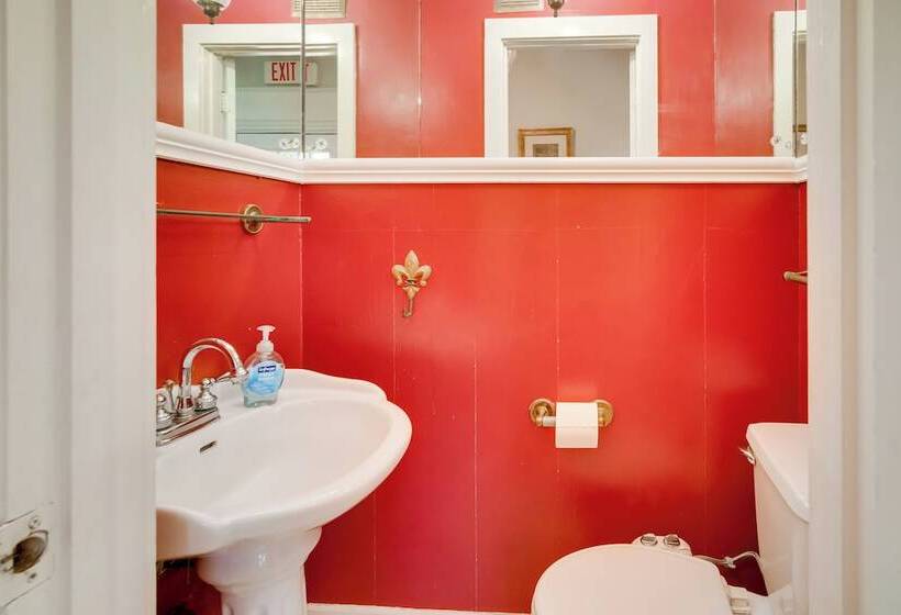 Historic Lake Charles Estate: Walk To Downtown!