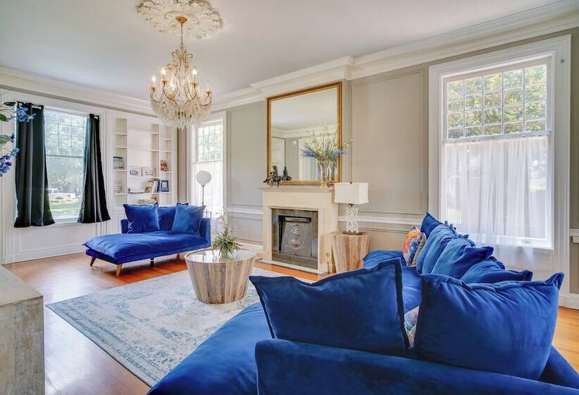 Historic Lake Charles Estate: Walk To Downtown!