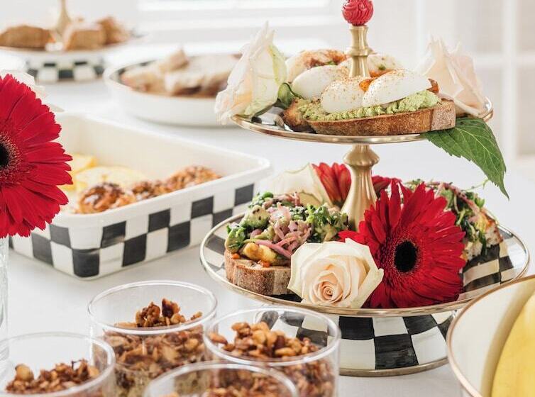 فندق 1313 West Luxury Boutique