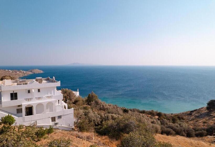 בית מלון כפרי Andros Seaview