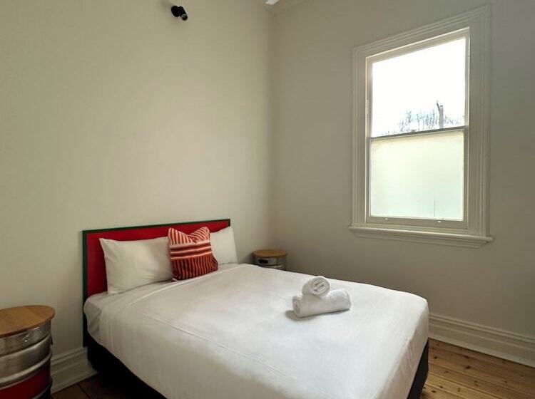 فندق Ark Apartments