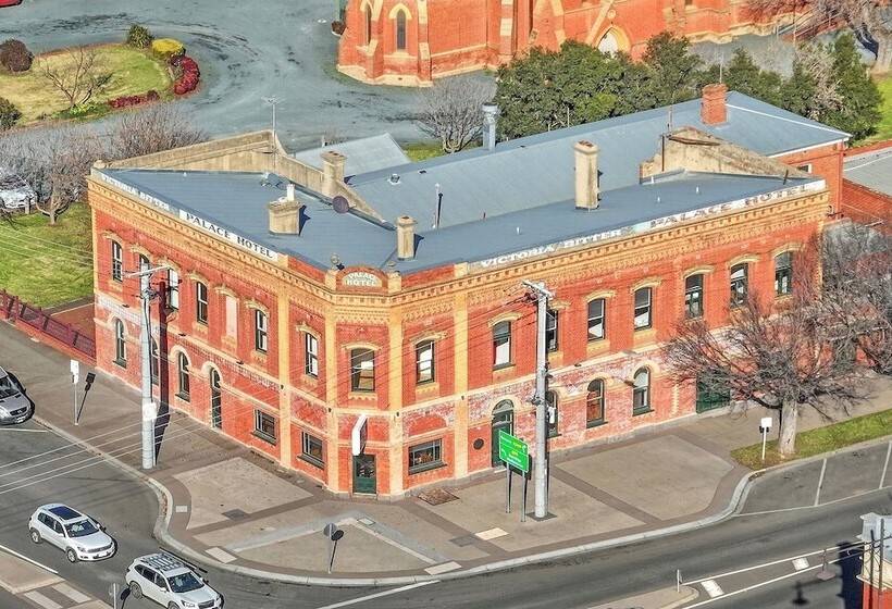 فندق Ark Apartments