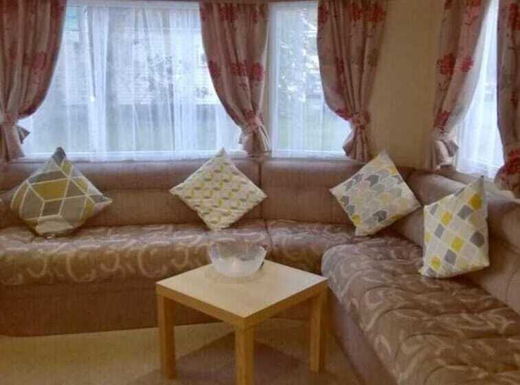 هتل Caravan In Dawlish Warren