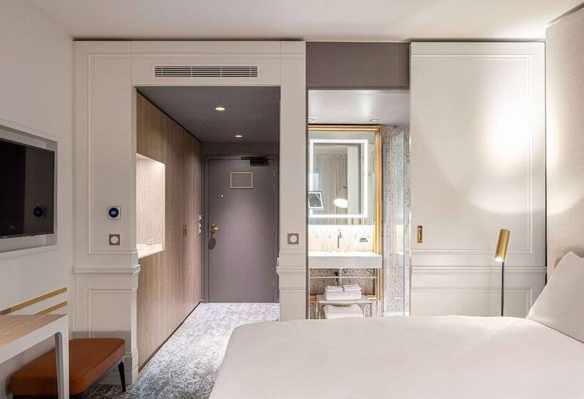 هتل Dolce By Wyndham Versailles Domaine Du Montcel