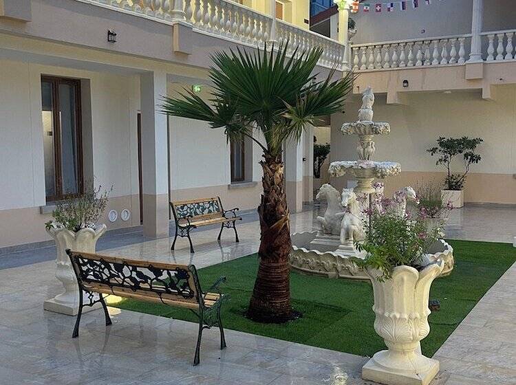 Отель Du Parc Canal