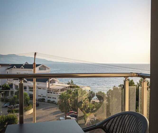 فندق Konomi Sea View Apartments