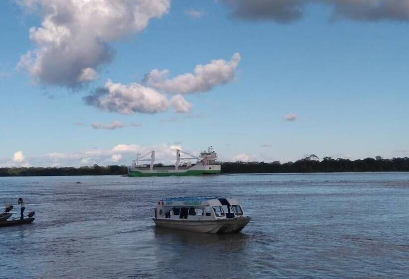 هتل Indiana Lodge