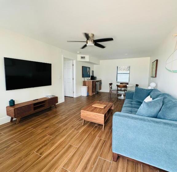 فندق Melbourne Beach Resort & Surf Club