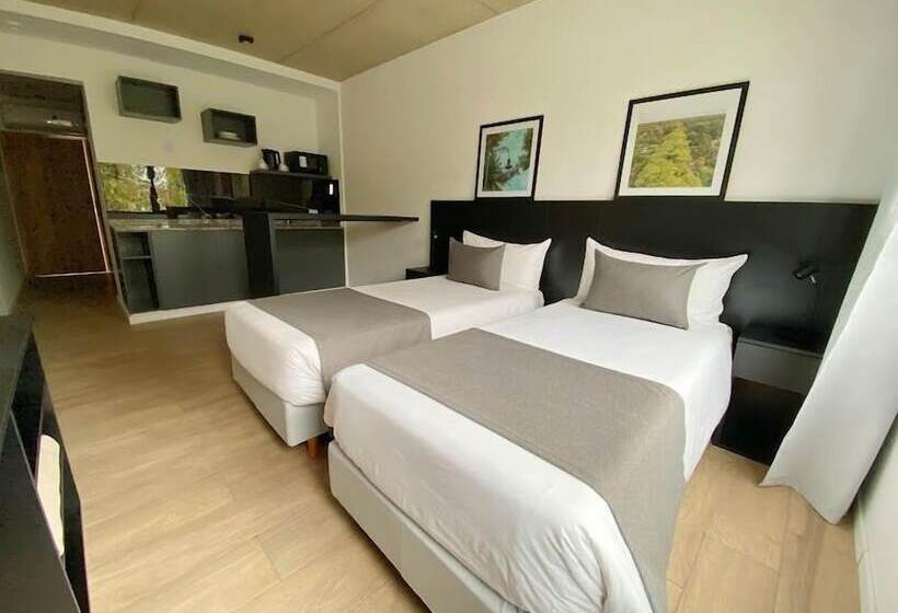 فندق Mérit Parque Leloir By Amérian