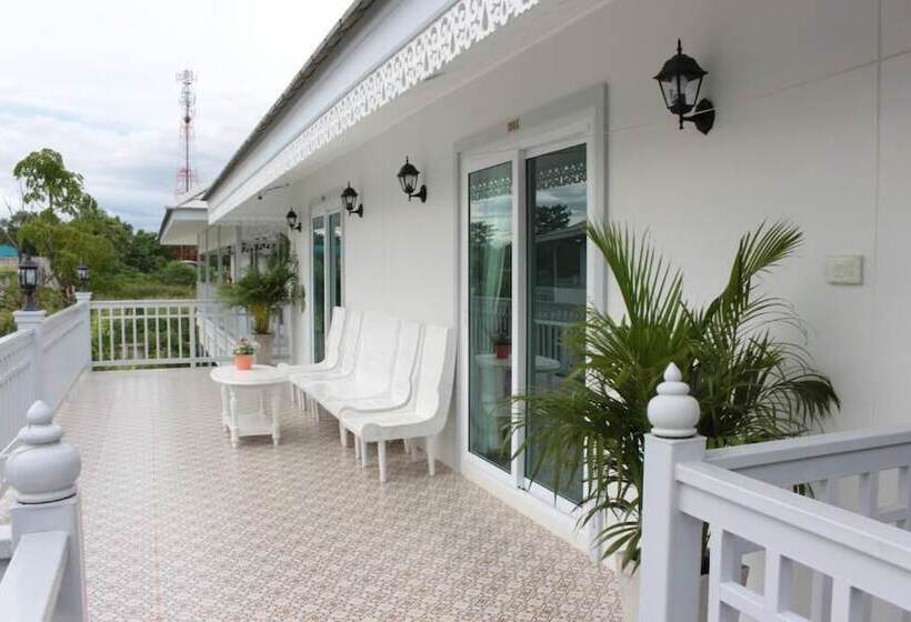 酒店 Moei Manee Resort