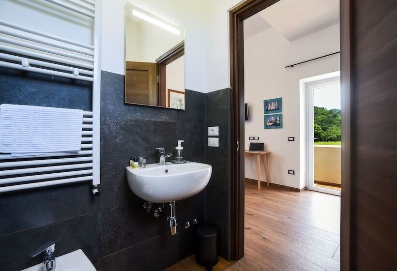 فندق ريفى Agriturismo Guerritore