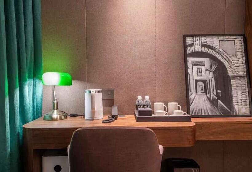 호텔 Shanghai Jiusi