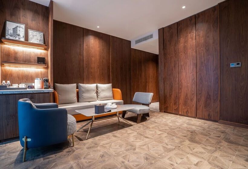 호텔 Shanghai Jiusi