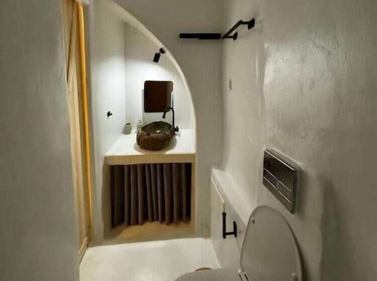 هتل White Sand Cave Suite