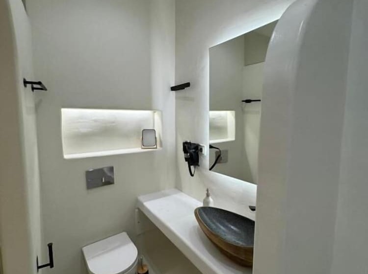 هتل White Sand Jacuzzi Suite