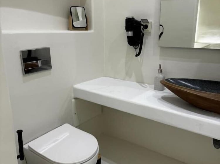 هتل White Sand Jacuzzi Suite