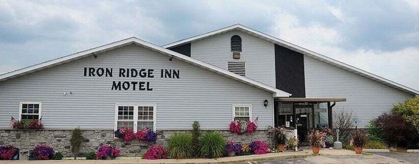 Iron Ridge Inn Motel
