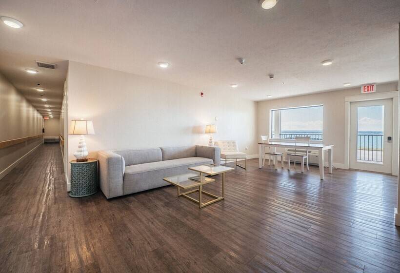 Kasa Gold Coast Inn Traverse City