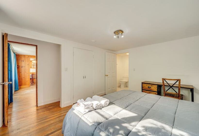 Laconia Resort Home < 2 Mi To Lake Winnipesaukee