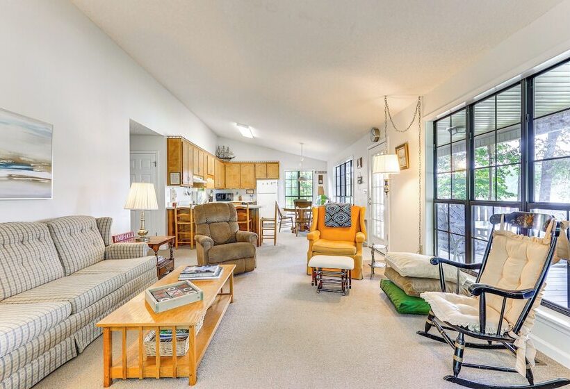 Waterfront Wheeler Lake Home W/ Furnished Deck