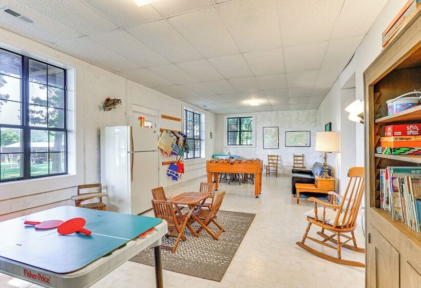 Waterfront Wheeler Lake Home W/ Furnished Deck