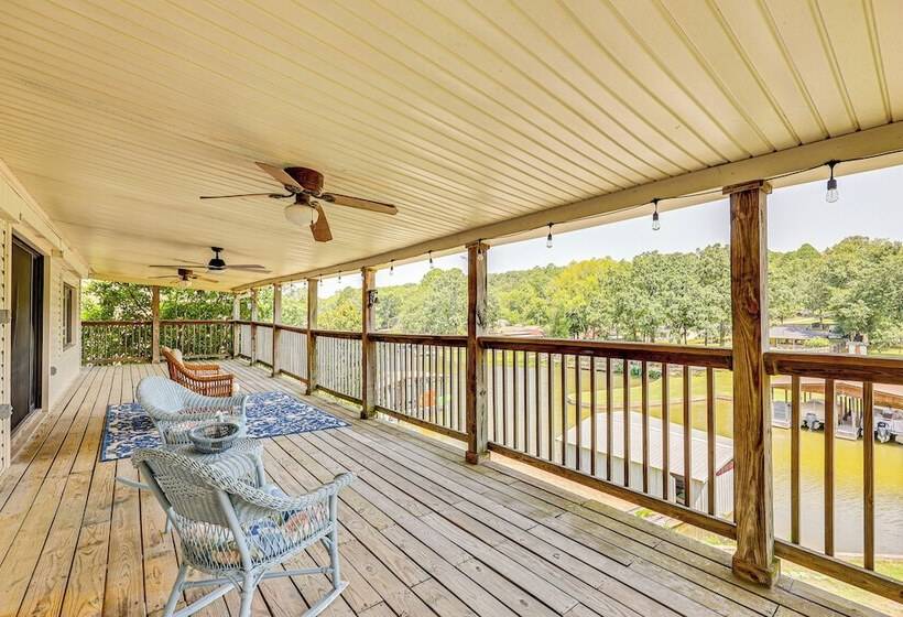 Lakeside Hot Springs Retreat W/ Pool Table!