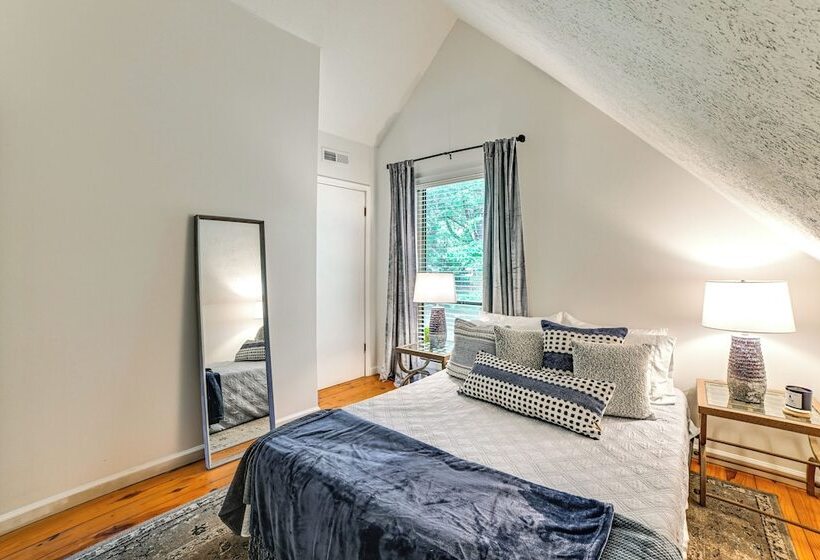 Lovely Gilbertsville Cabin W/ Patio, 4 Mi To Water