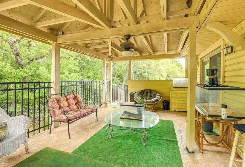 11 Mi To Dtwn: Luxe Home W/ Pool In Fort Worth