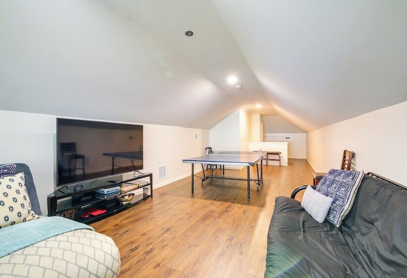 Memphis Home W/ Ping Pong ~ 4 Mi To Beale Street!