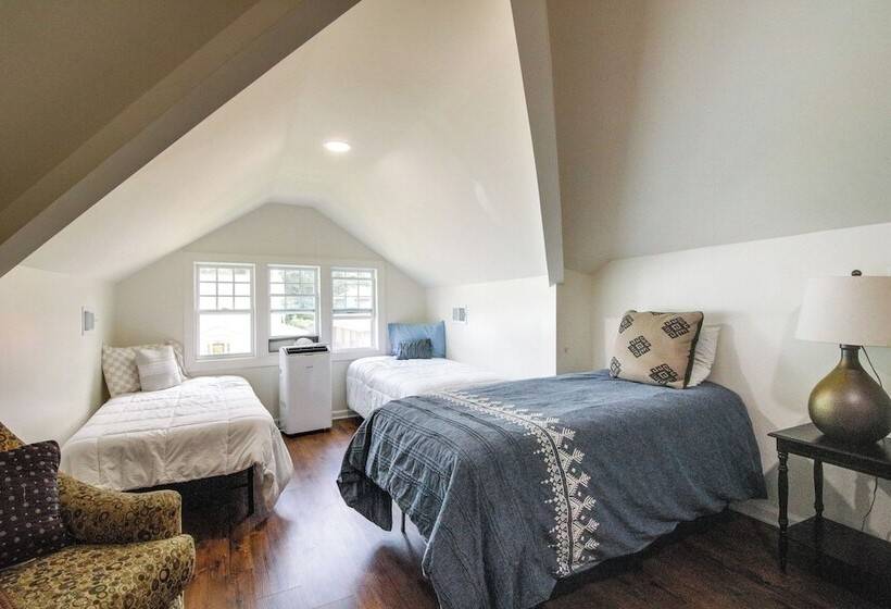 Memphis Home W/ Ping Pong ~ 4 Mi To Beale Street!