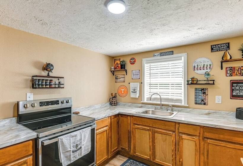 Middle Tennessee Cottage ~ 10 Mi To Dickson!