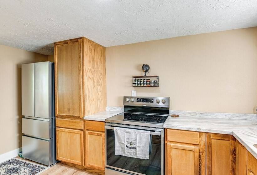 Middle Tennessee Cottage ~ 10 Mi To Dickson!