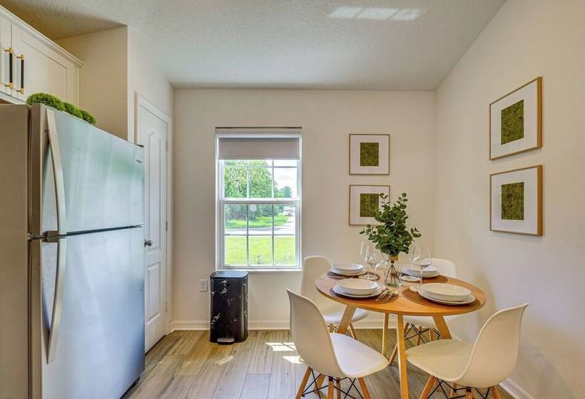 Modern Ocala Retreat   24 Mi To Rainbow Springs!