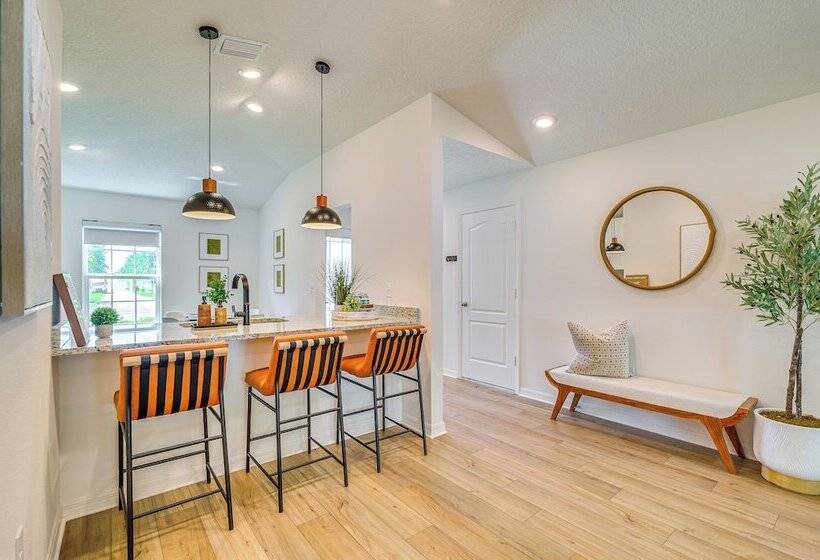 Modern Ocala Retreat   24 Mi To Rainbow Springs!